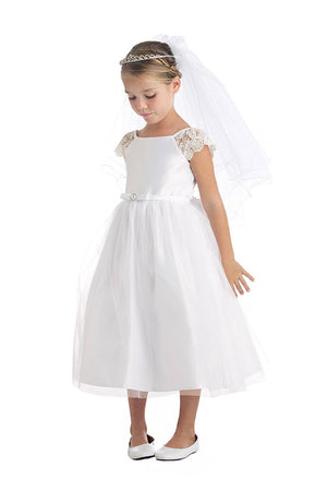 lace sleeve satin & tulle with pearl brooch